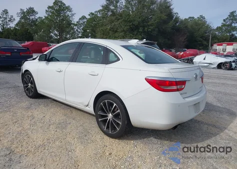 2016 Buick Verano Sport Touring Group z USA, uszkodzony, nr VIN 1G4PW5SK2G4179178